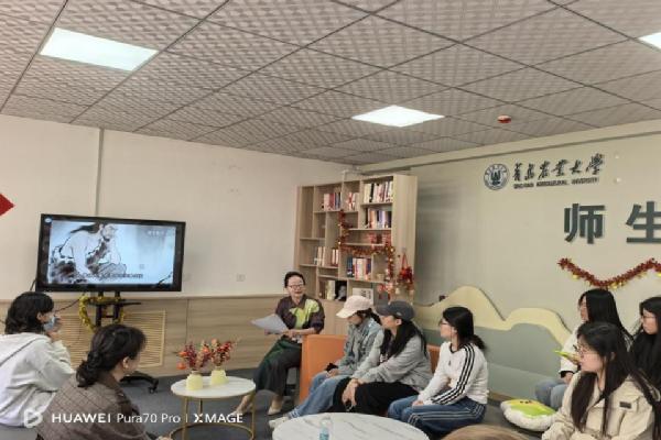 “语润农耕”走进一站式社区   从八卦到定居：外国语学院用英语打开伏羲的“农耕日历”